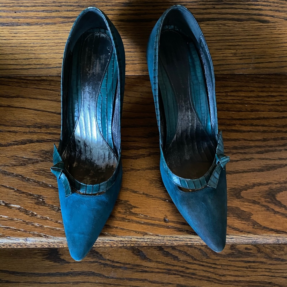 Banana Republic heels - Picture 2 of 7